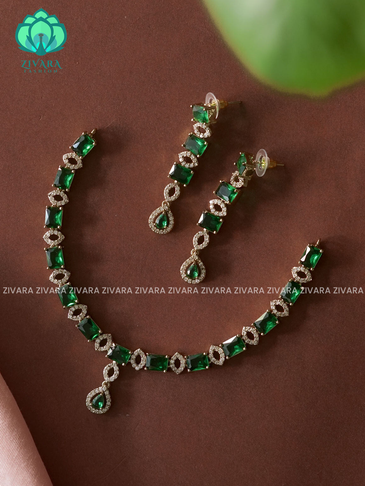 GREEN RECTANGLE - stylish and minimal elegant neckwear with earrings- Zivara Fashion